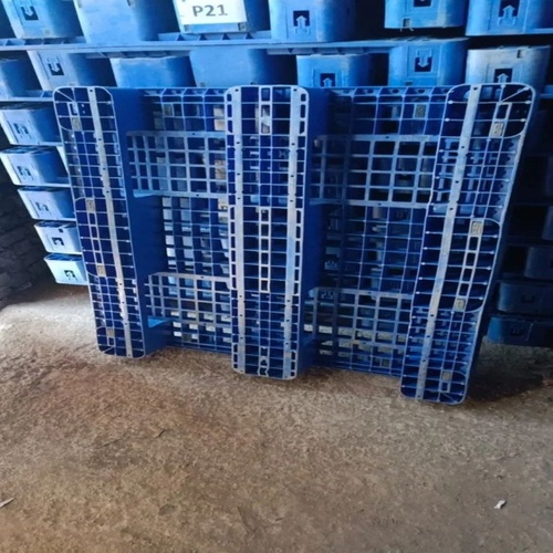 Used Plastic Storage Pallets