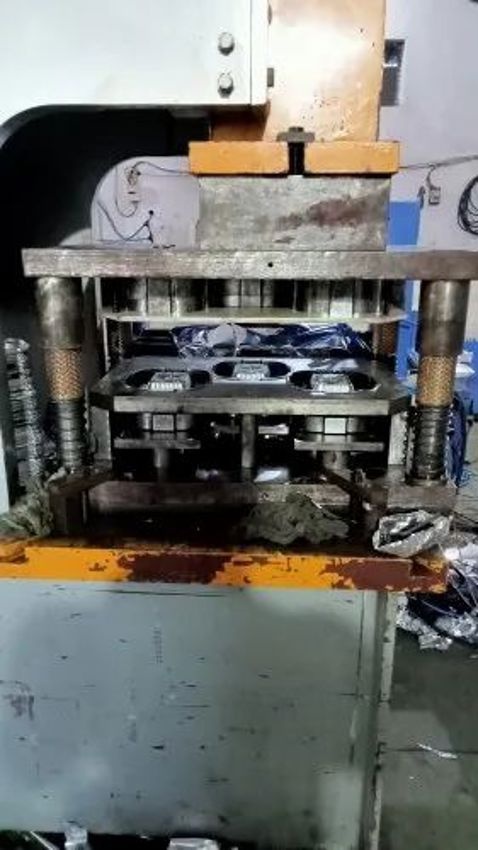 White C-45 Triple Cavity Mould for Aluminium Foil Container Machine