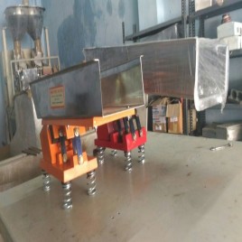 230v Industrial Electromagnetic Vibrating Feeder