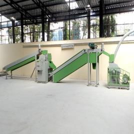 Waste Sorting Conveyor Machine