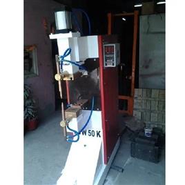SEMI-AUTOMATIC SPOT PROJECTION WELDER