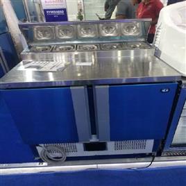 Industrial 2-Door Salardette Counter