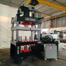 Stainless Steel 4 Pillar Hydraulic Press Machine, >200 Ton