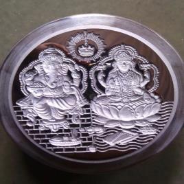 Gold Stainless Steel Die 09