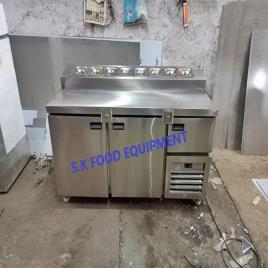 Commercial Sandwich & Pizza Prep Counter