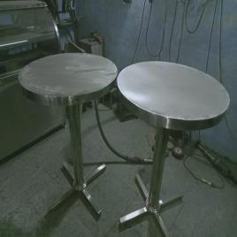 Steel Ss Round Standing Table