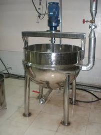 SS Steam Jacketed Mixing Device
