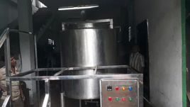 Polished SS Sugar Melting Machine