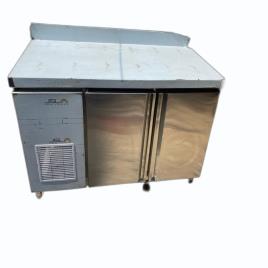 Under Counter Freezer / Chiller