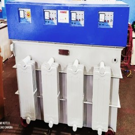Steel Green Servo Voltage Stabilizer Variac Type, Oil Cooled, 600 Kva Three Phase