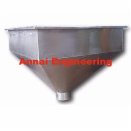 Large Capacity Storage Hoppers