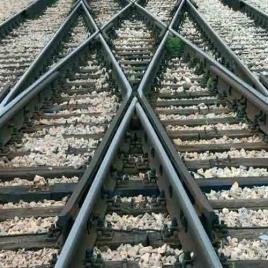 Strapped Railway Turnouts