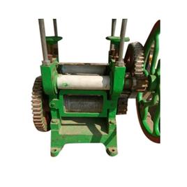 Semi-Automatic Sugarcane Press