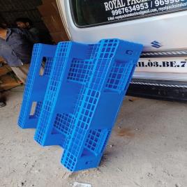 Blue Square Plastic Pallet