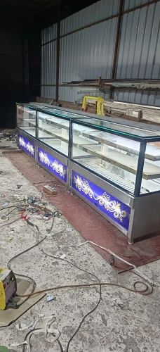 Sweet Display Counter