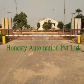 Electro-mechanical Swing Fly Access Gate