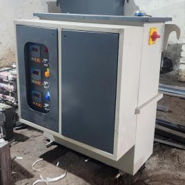 30 KVA Three Phase Oil Cooled Servo Stabilizers