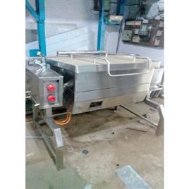 Tilting Brat Cooking Pan