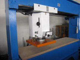 Automated Travel Head Beam Cutter