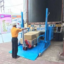 Stainless Steel Truck Loading Machine