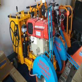 Unitech Electric Concrete Cutter