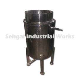 Vacuum Storage Tank, 0-250 L Capacity