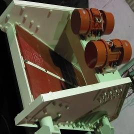 Varshini Construction Vibratory Feeder