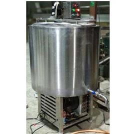 Bulk Milk Cooler