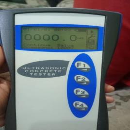 Advanced Ultrasonic Pulse Velocity Machine