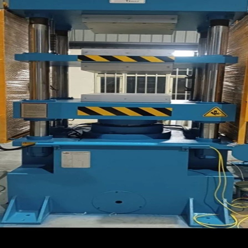 100-ton Mild Steel Hydraulic Machine