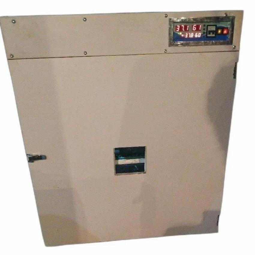 1000 Egg Capacity Incubator