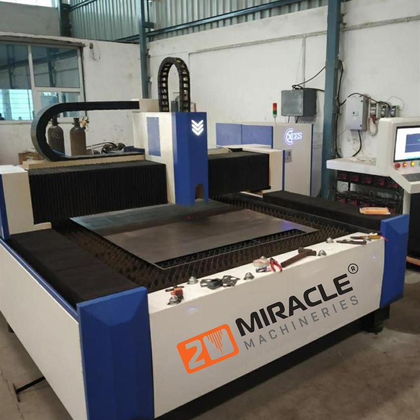 1000W Metal Laser Cutting Machine