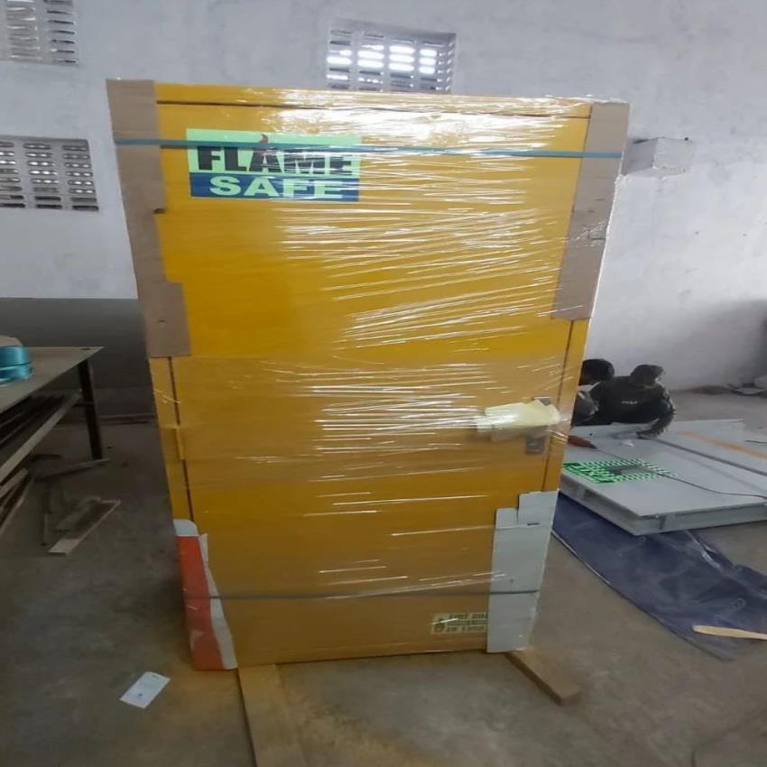 200 Liter Yellow Flammable Safety Equipment