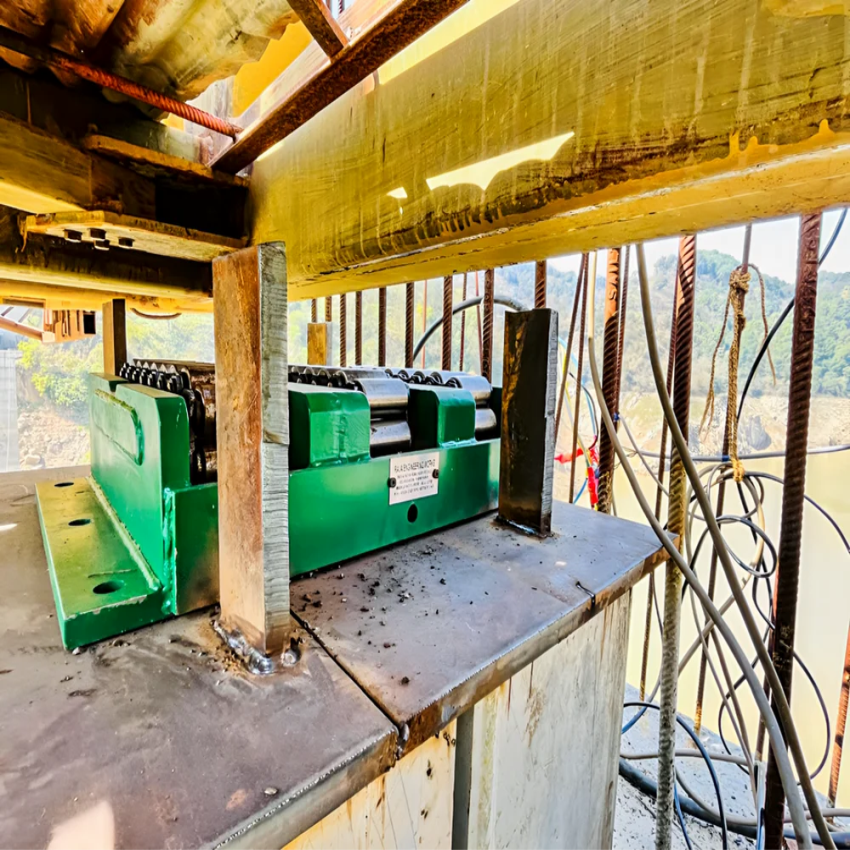 200 Ton Steel Bridge Launching Rollers