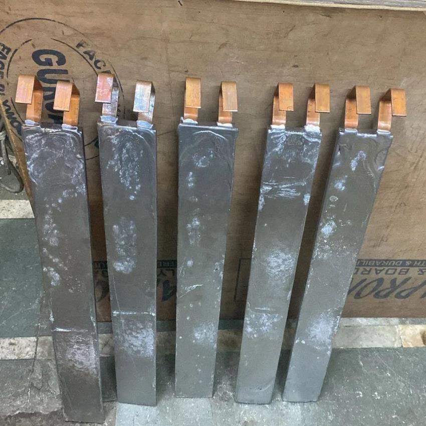 304 Square Lead Anodized Metal, Industrial