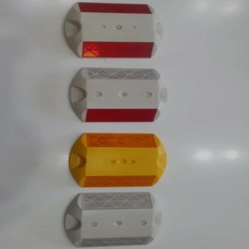 3M Two-Way Reflective Road Stud