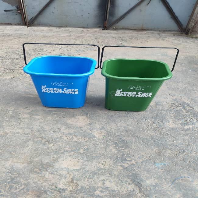 40 Litre Virgin Dustbin with MS Handle