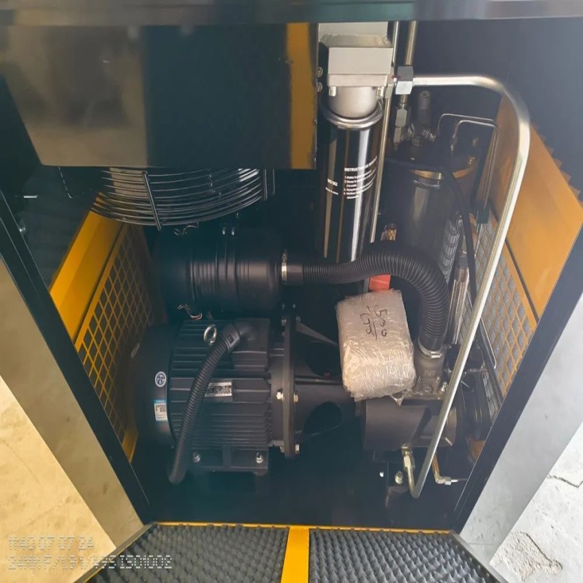 10 HP Rotary Screw Compressor Lubricant