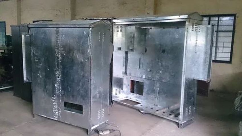 7 Tank Stainless Steel Fabrication Enclosure