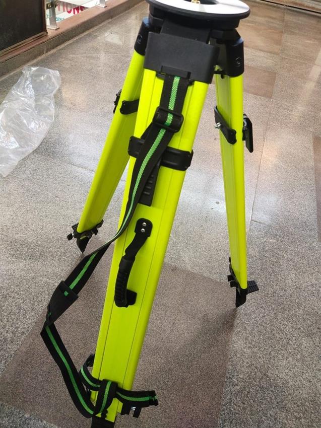 8 Kg Fiberglass Tripod