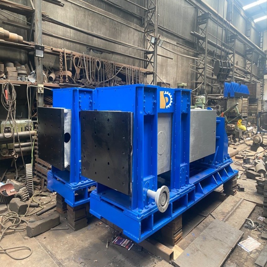 9 Meter Wide Furnace Hydraulic Pusher