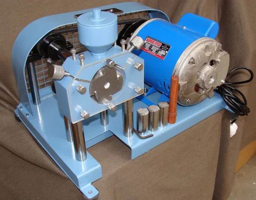 Aarson Laboratory Willey Grinding Machine