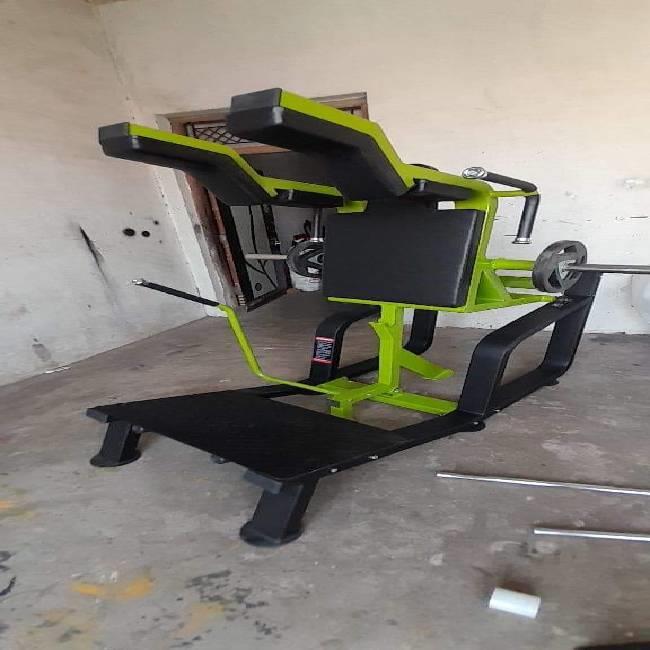 Advanced Squat Machine