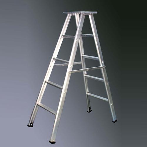 Aluminium Self Supporting Ladder