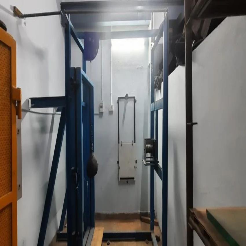 Manual Analog Human Impact Testing Machine