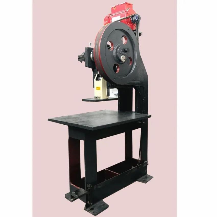 APMT Hawai Chappal Cutter Machine