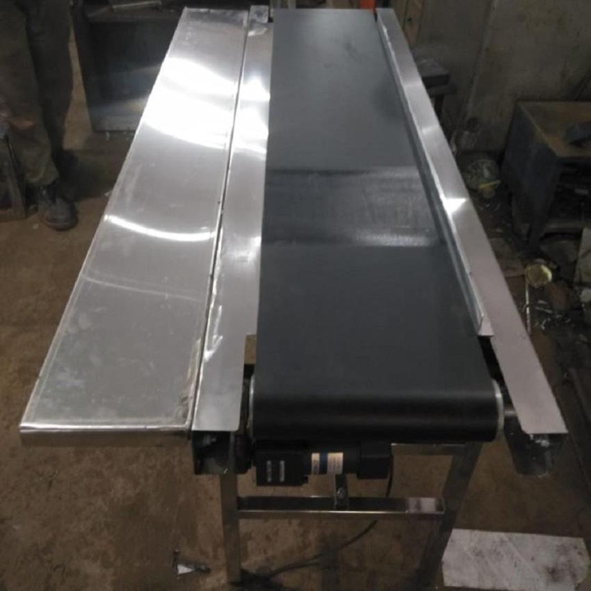 Apollo Packaging Stacker Conveyor