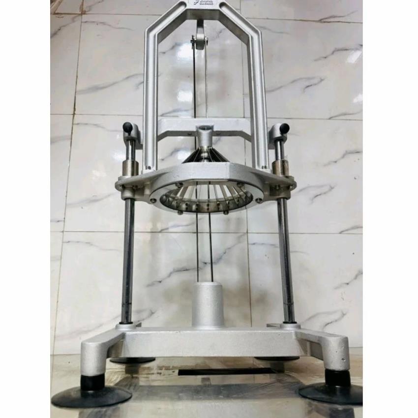 Automated Blooming Onion Cutter