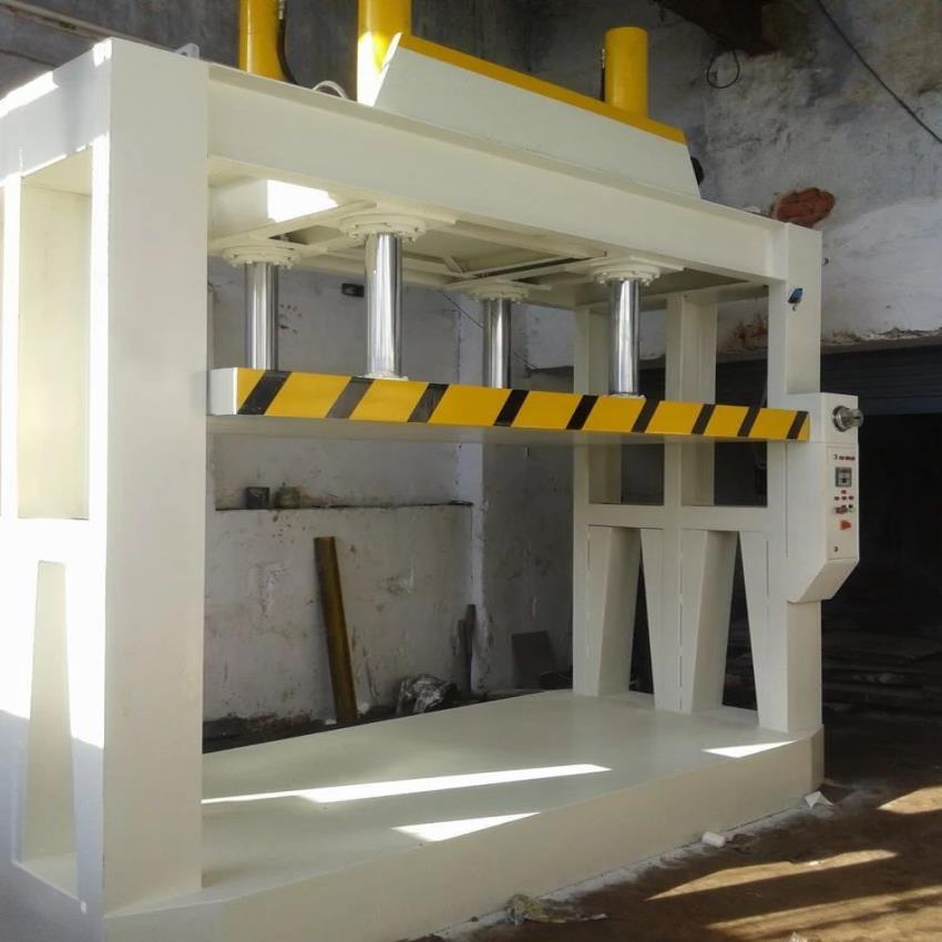 Industrial Cold Forging Press, 250 Ton Capacity