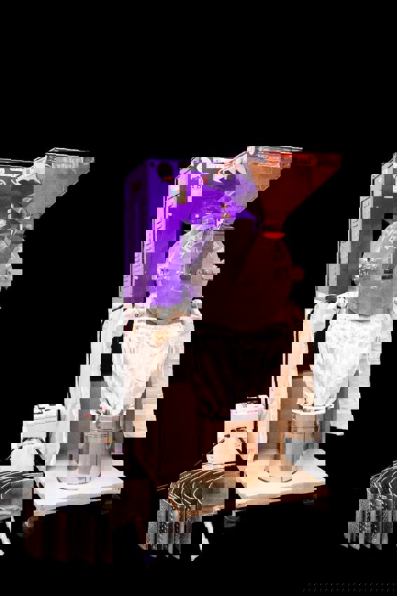 Automated Turmeric Grinding Machine, 100 kg/hr